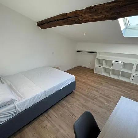 Appartement 7-rooms With Terrace In *
