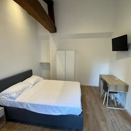 7-rooms With Terrace In * Nîmes